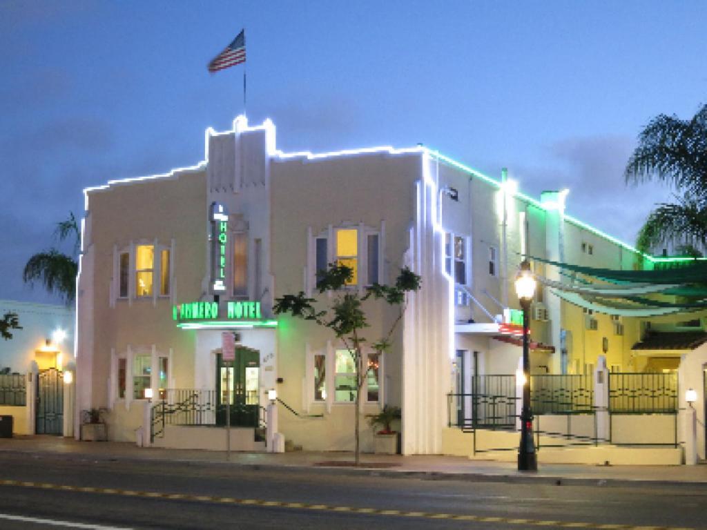 El Primero Boutique Hotel Chula Vista Bagian luar foto