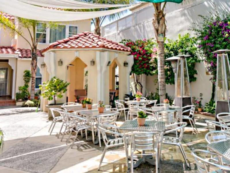El Primero Boutique Hotel Chula Vista Bagian luar foto